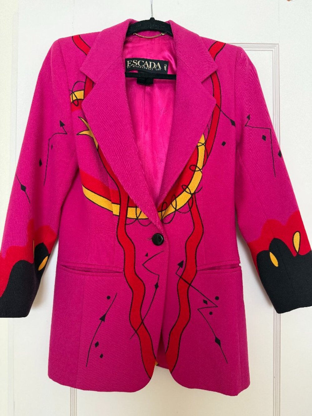 Vintage Escada by Margaretha Ley hot pink abstract wool blazer
